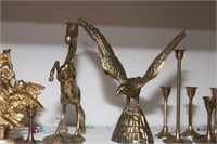 SHELF OF BRASS COLLECTIBLES