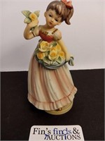 VINTAGE GIRL WITH FLOWERS BOUQUET & ANDERSON 7.5"