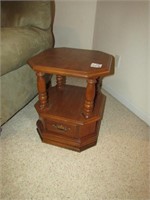 2 LAMP TABLES W/ DRAWER