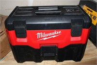 Milwaukee Portable Vacuum