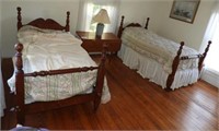 Lot #3778 - Pair of Pine Twin size four poster