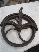 Antique 10" Well Pulley
