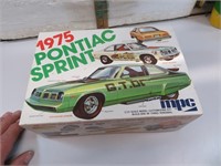 1975 Pontiac Sprint 1/25 Model Kit (1974)