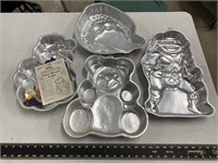 Group of Vintage Wilton Cake Molds