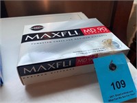 MaxFli MD90 set of 12 golf balls