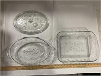 Anchor Hocking Glass casserole and cake pan