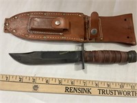 Camillus WWII military survival knife with sheaf