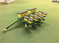 John Deere 4 row corn planter