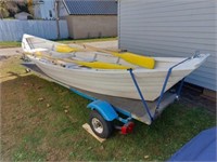 Wooden Fishing Boat and oars - With Trailer