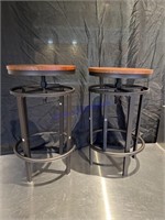 2 pair of bar stools wood like seats