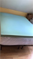 Serta Queenbed with 3” memory foam topper and