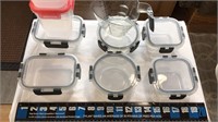 Assorted snap ware, glass and plastic, with