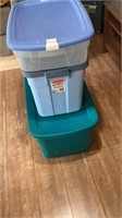 3 plastic totes with lids middle one 18gal