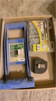 Panel carrier, tape measure , license plate, heat
