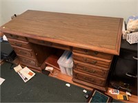 Wooden desk 56”x25.5” locking drawers w/key