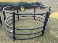 Polly Hay Bale Ring Feeder