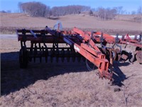 Agco 1500 Mini Till 9-Shank Coulter Chisel Plow w/