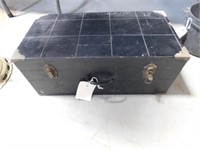 vintage carry box