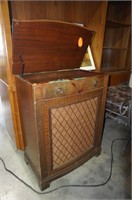 Vintage Silvertone console