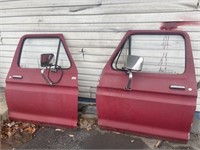 (2) 1978 FORD F150 DOORS