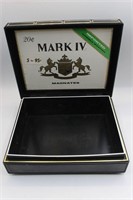1950s Magnates Mark IV Plastic Cigar Box