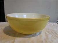 Vintage Pyrex Yellow Mixing Bowl