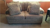 Love seat with pillows 67 x 36 broyhill