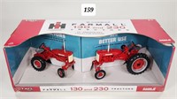 IH Farmall 130 & 230 Tractor Set