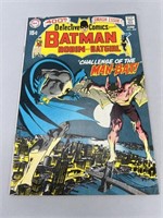 Batman, Robin & Batgirl 400th Smash Issue! Comic