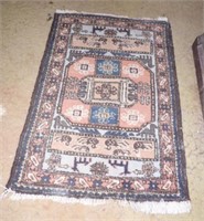 Lot #3034 - Semi-antique wool Pile prayer rug