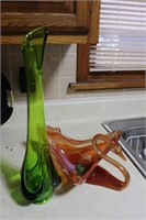 Art Glass Vase & Swan Dish