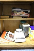Electric Knife, Blender & Cookbooks