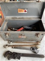 Grey Craftsman toolbox w/ tools