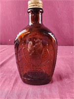 Vintage 1976 log cabin syrup bottle 1776