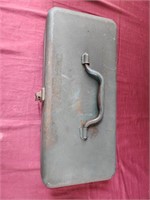 Vintage tool/tackle box metal