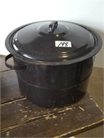 large boiling pot, removable basket 15" dia.