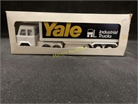 Yale Truck