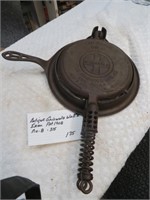 Antique Griswold No.8 Cast Iron Waffle Iron
