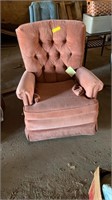 Upholstered rocker/recliner