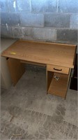 Computer desk 42x24x29