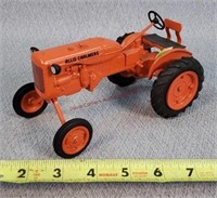 1/16 Allis Chalmers B Tractor