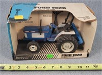 1/16 Ford 1920 Tractor w/ Plow