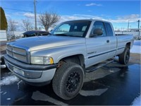 1999  Dodge 2500 4x4 - Well Maintained
