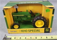 1/16 John Deere 1010 Special Tractor