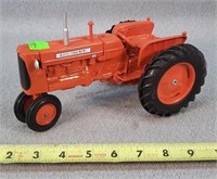1/16 Allis Chalmers D17 Tractor