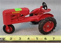 1/16 B.F. Avery Tractor
