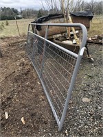 14 FT GATE WITH HANGERS