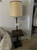 WOODEN END TABLE W/. LAMP BUILT IN