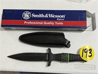Smith & Wesson Knife & Sheath
