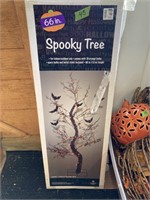 Halloween tree decor and fall decorations